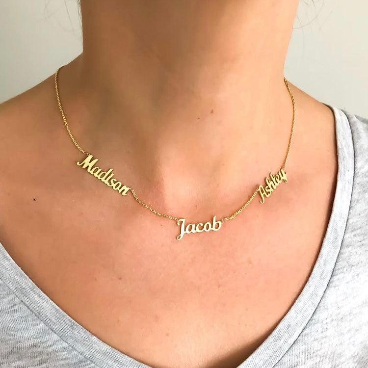 Personalized necklace store with multiple names